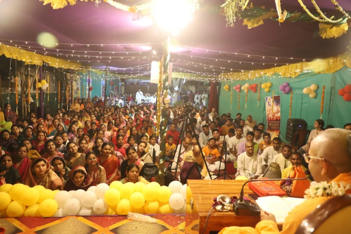 Sunday Love Feast Image